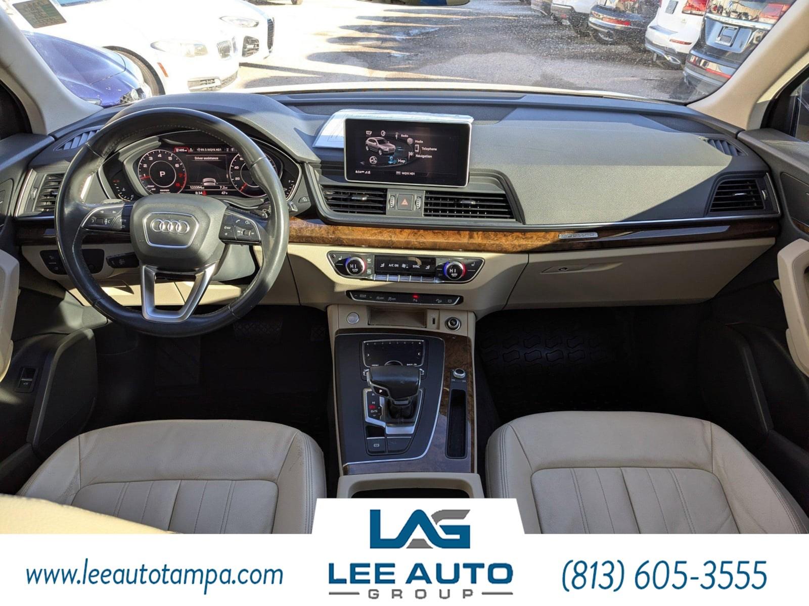 Audi Q5 Premium Plus - Thumbnail 17