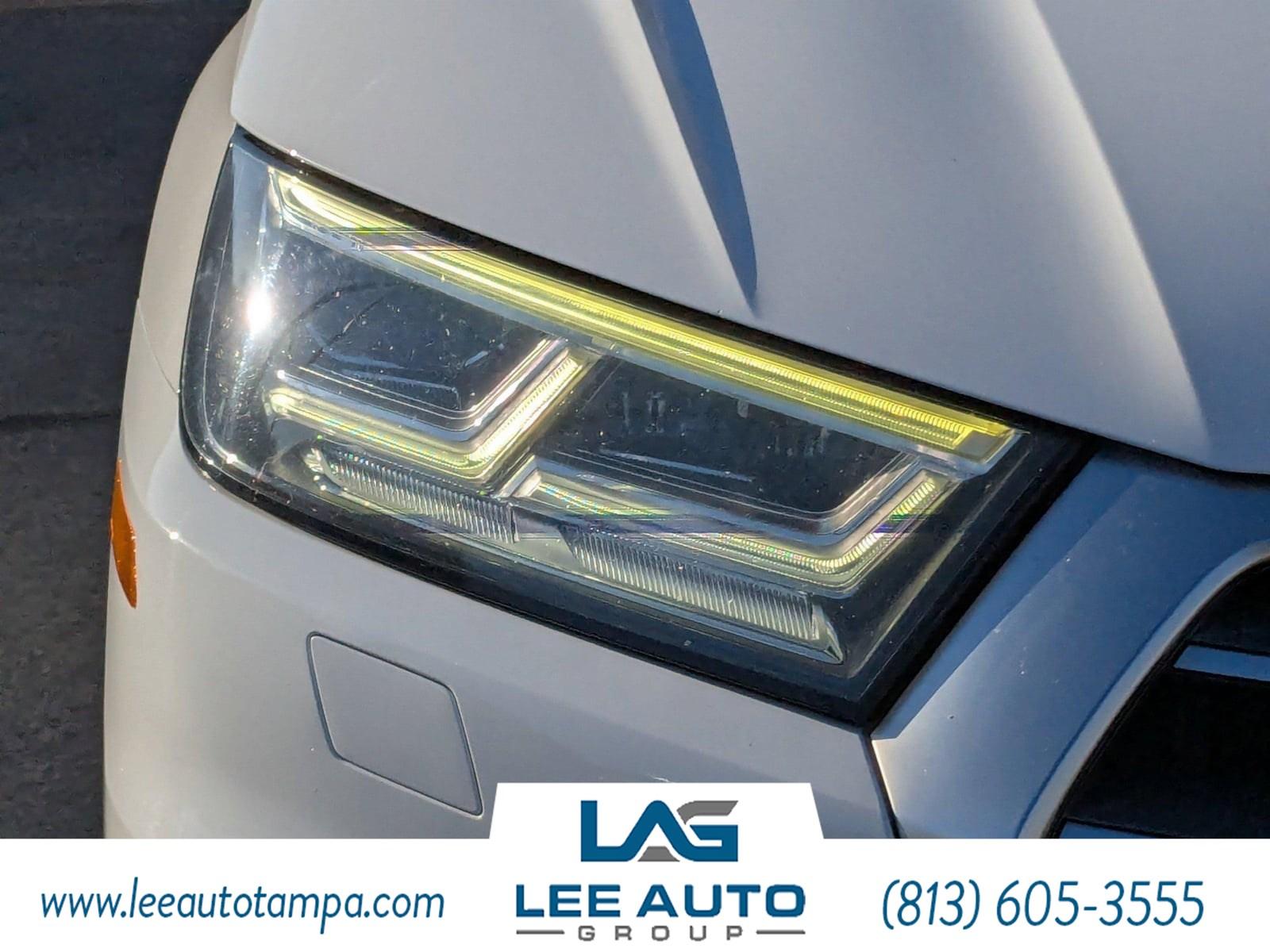 Audi Q5 Premium Plus - Thumbnail 10