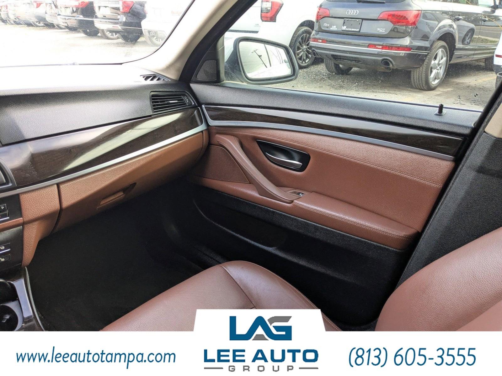 BMW 5 Series 528I Xdrive - Thumbnail 17