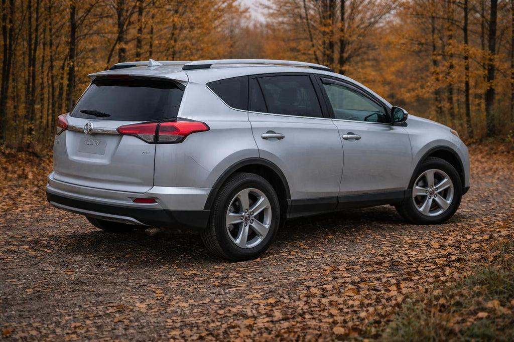 RAV4 XLE - Thumbnail 7