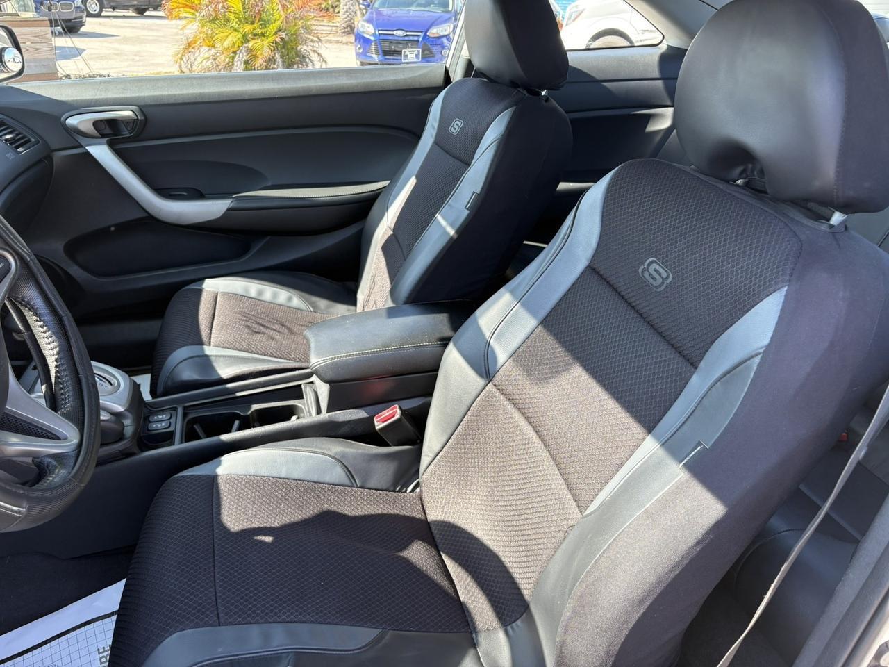 Honda Civic Cpe - Thumbnail 7