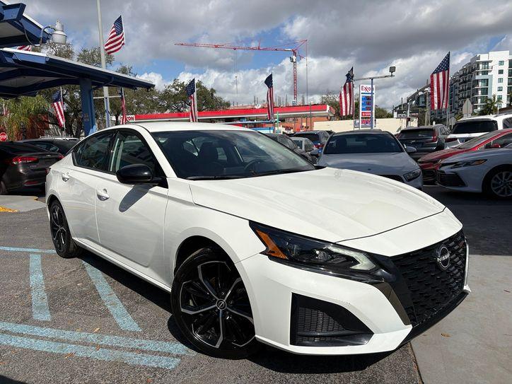 Nissan Altima 2.5 Sr | Miami, Fl | Ocean Auto Sales - Thumbnail 4