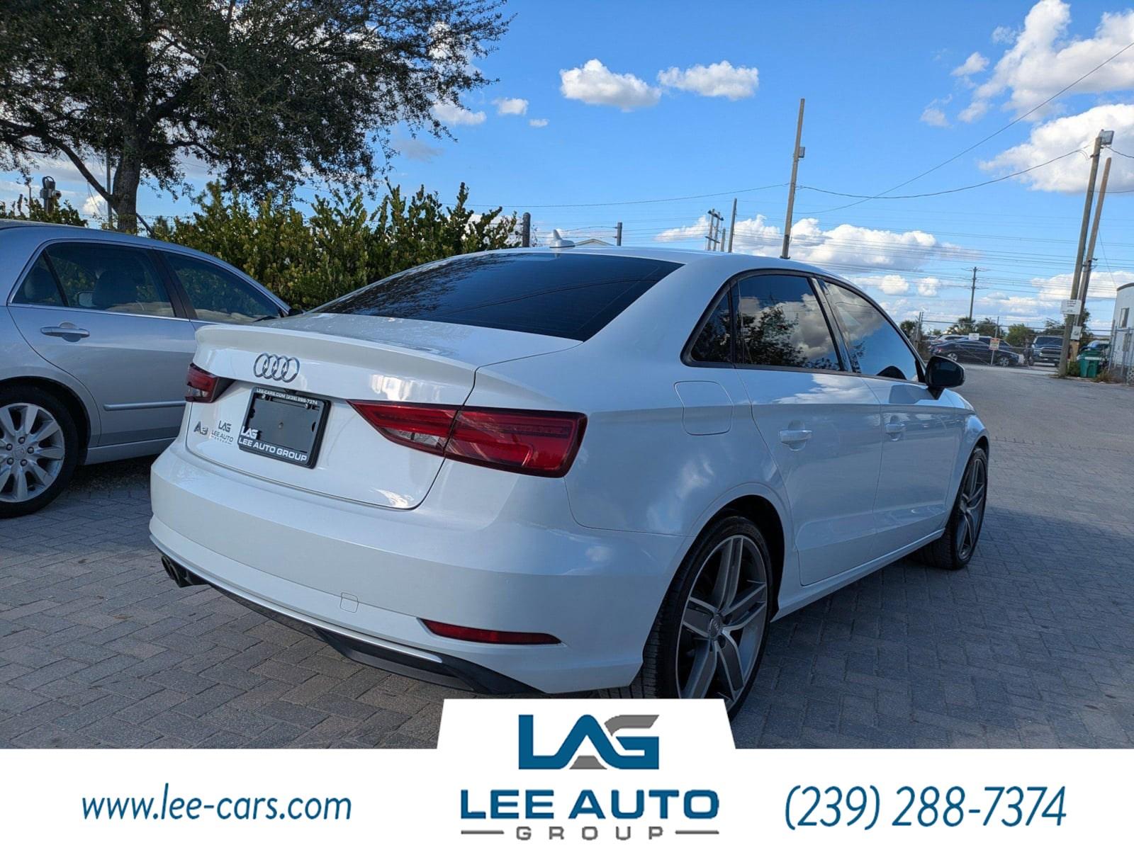 Audi A3 Sedan Premium - Thumbnail 4