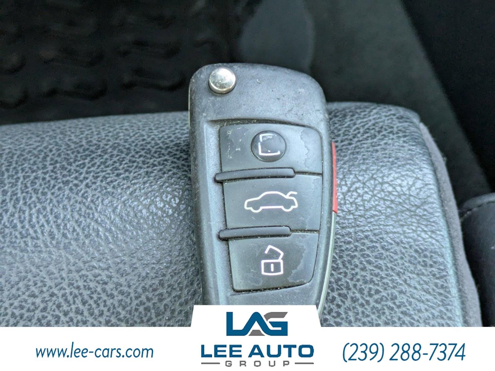 Audi Q3 Prestige - View 1