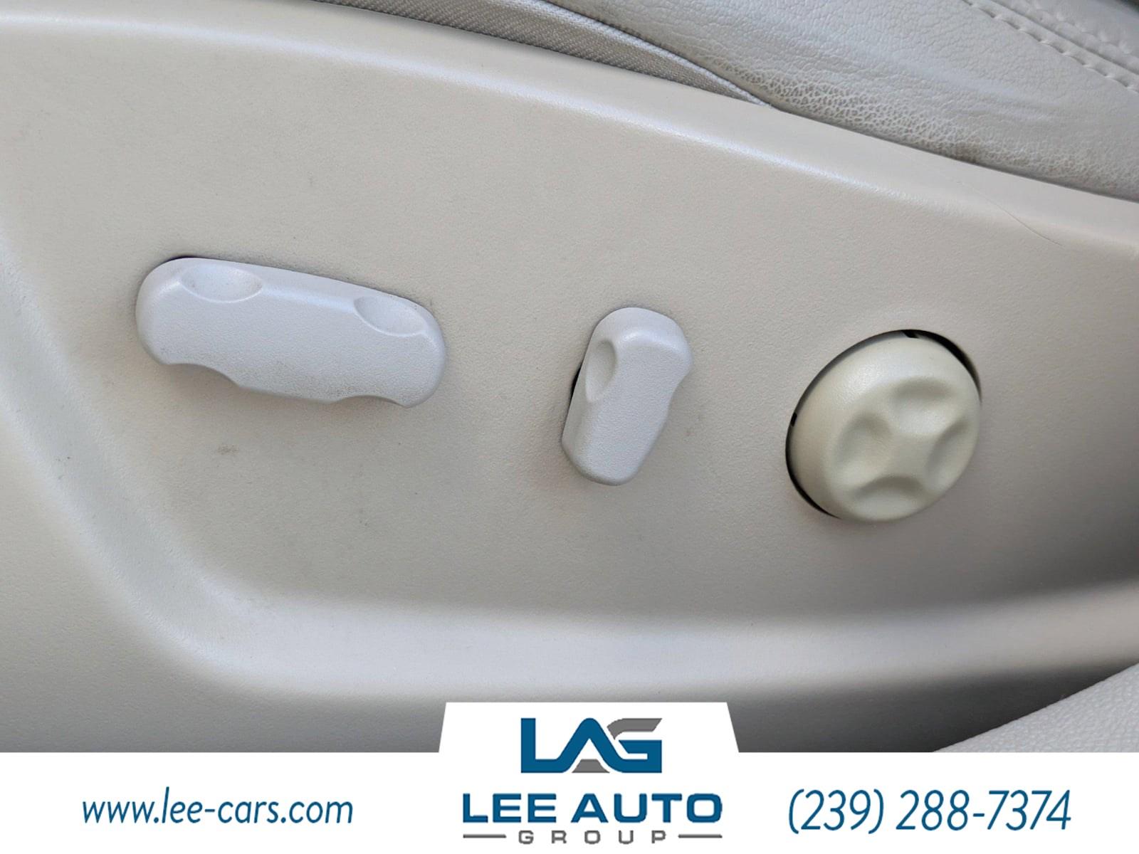 Buick Lucerne Cxl - Thumbnail 17