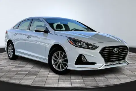 Hyundai Sonata Se - Thumbnail 4