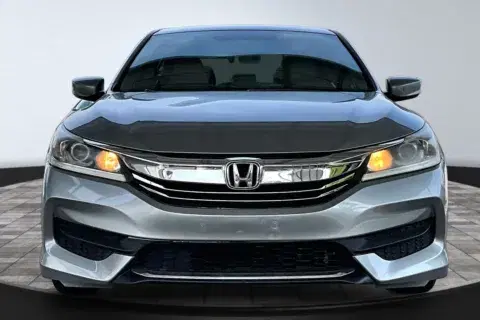 Honda Accord Lx - Thumbnail 3
