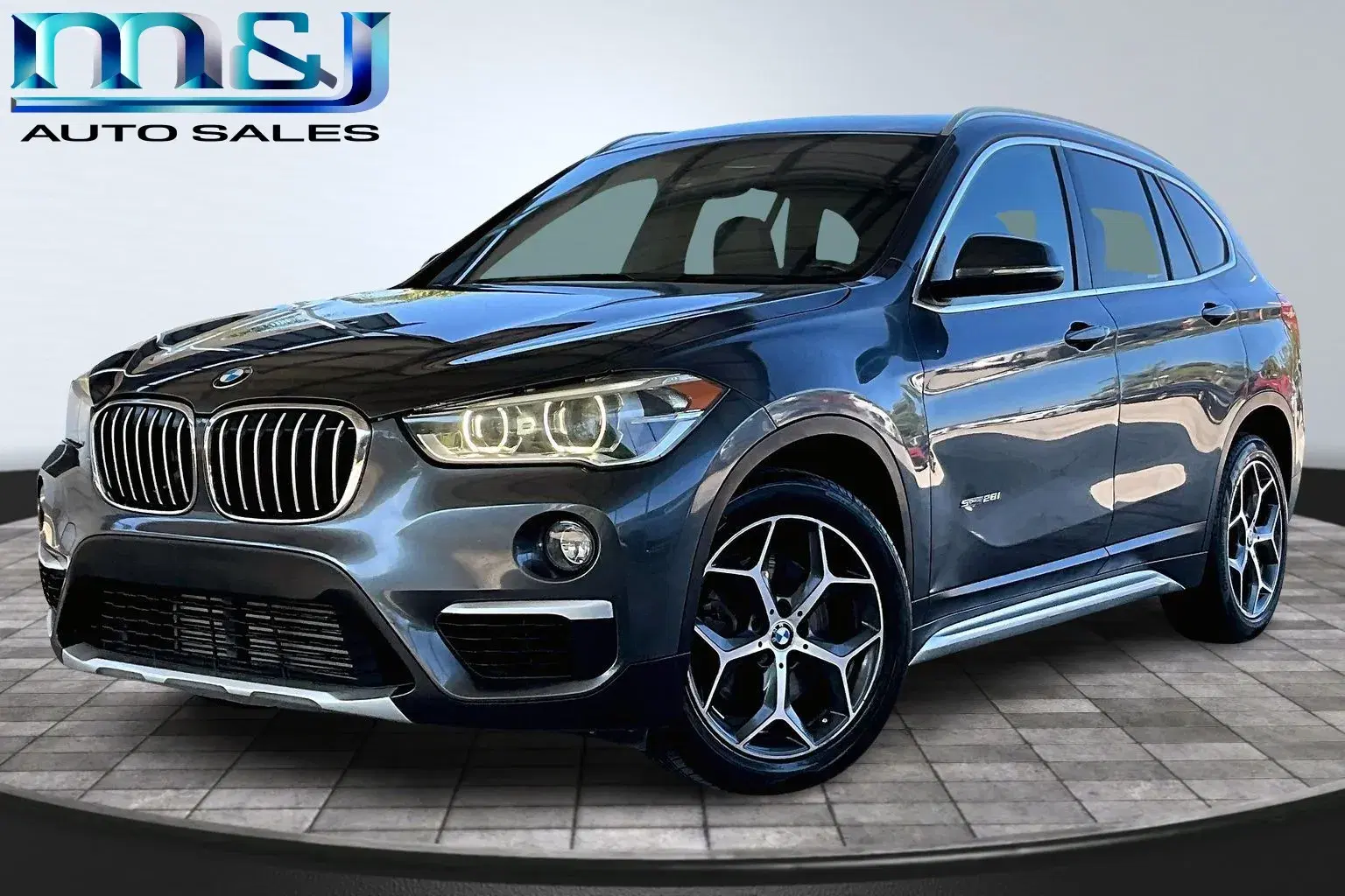 BMW X1 Sdrive28I - Thumbnail 2