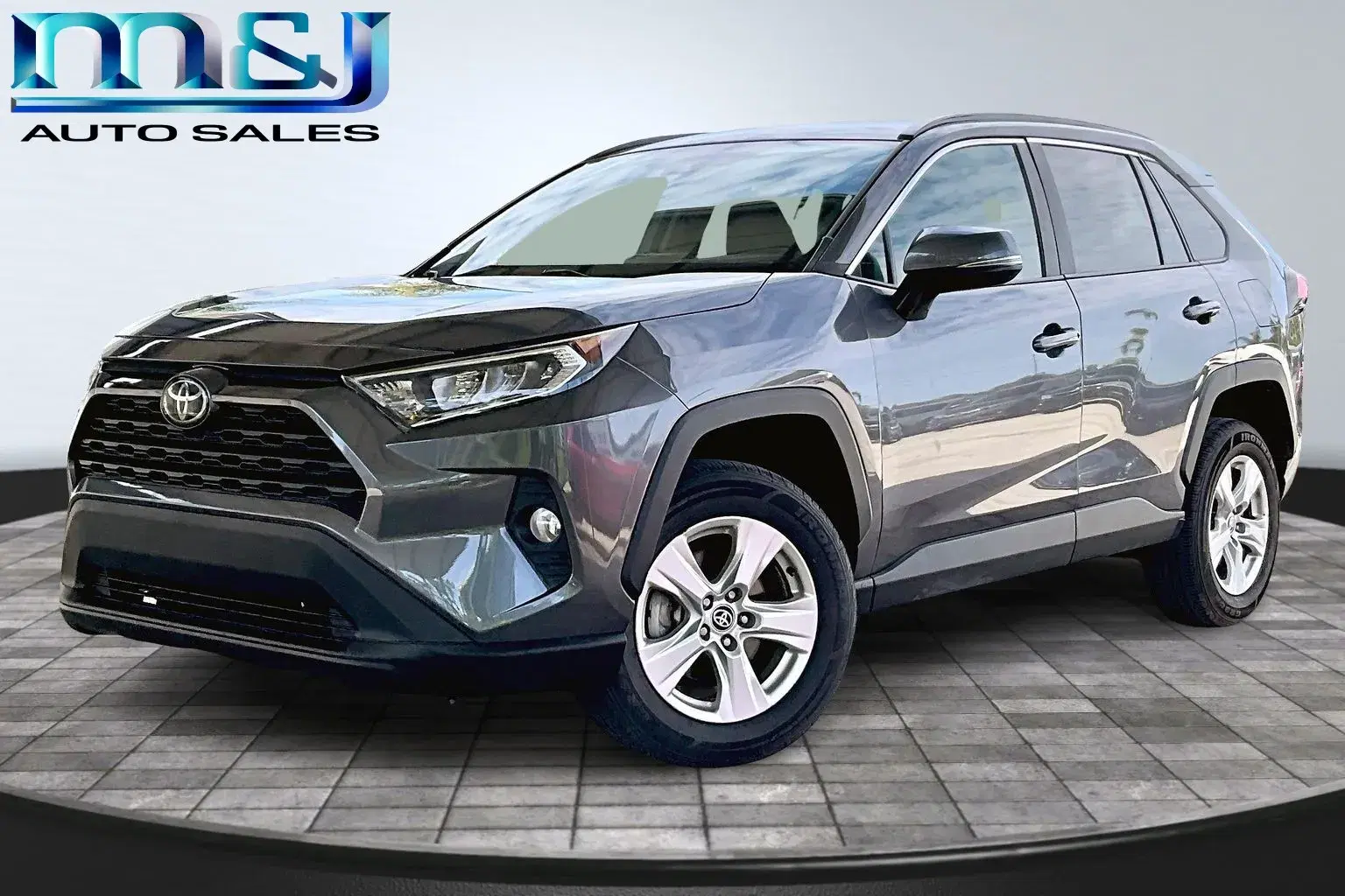 Toyota Rav4 Xle - Thumbnail 2