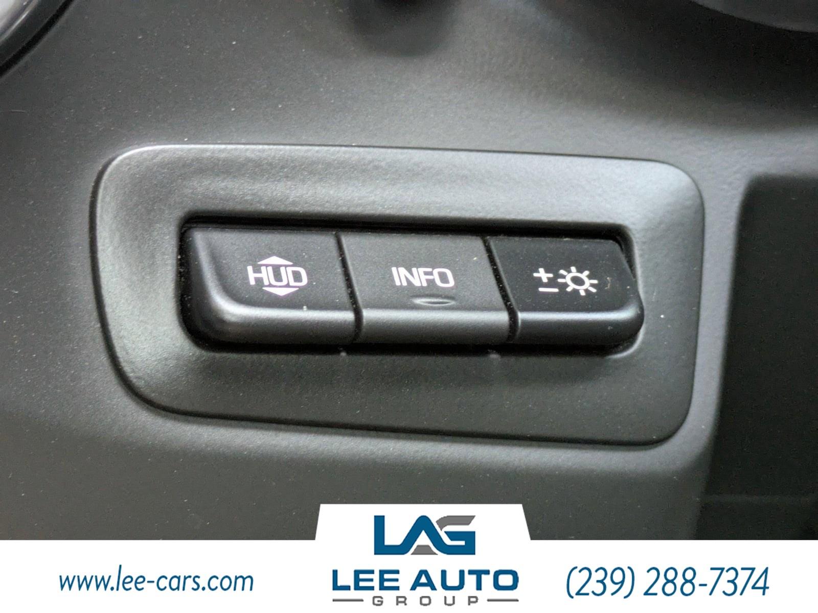 Chevrolet Camaro 2Ss - Thumbnail 18