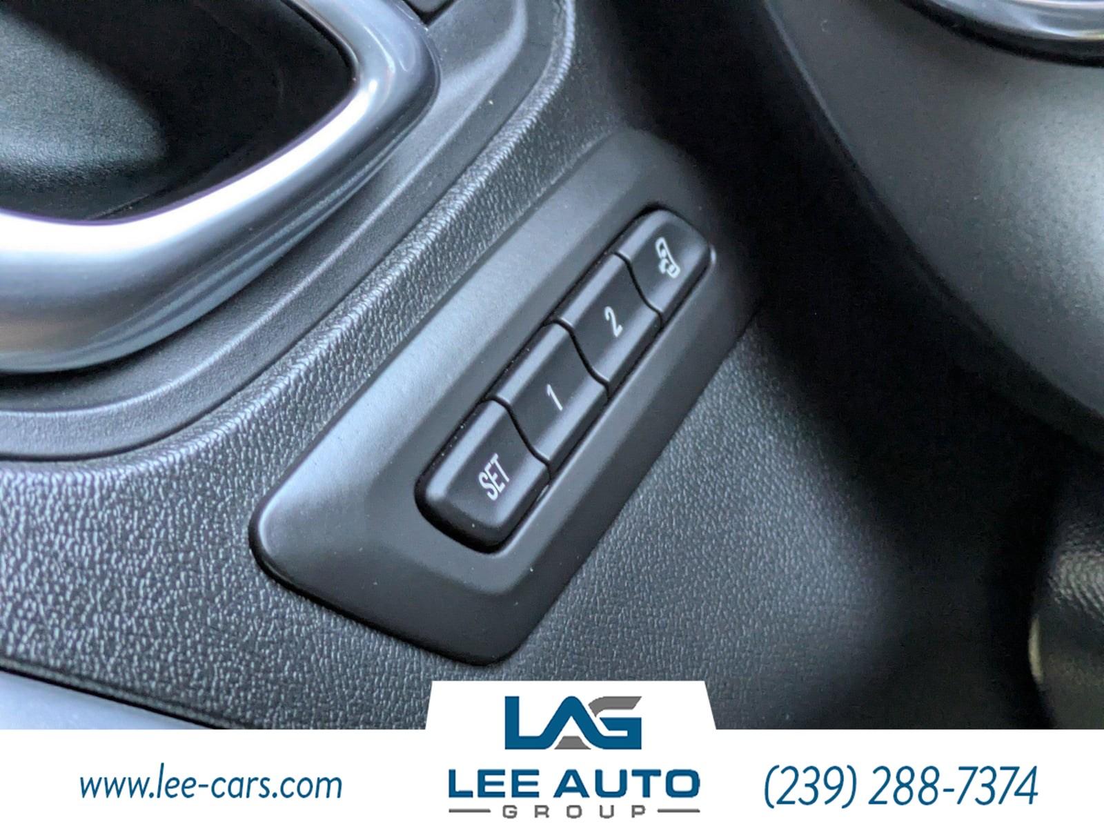 Chevrolet Camaro 2Ss - Thumbnail 17