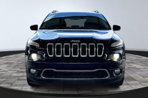 Jeep Cherokee Limited - Thumbnail 3