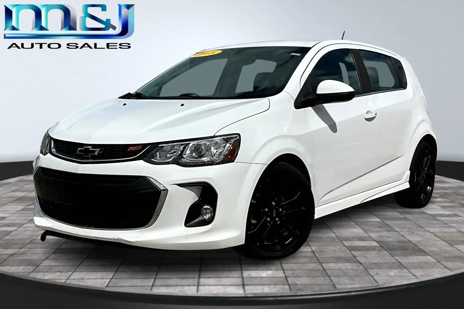 Chevrolet Sonic Premier Auto - Thumbnail 2