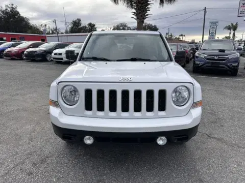 Jeep Patriot Sport - Thumbnail 3