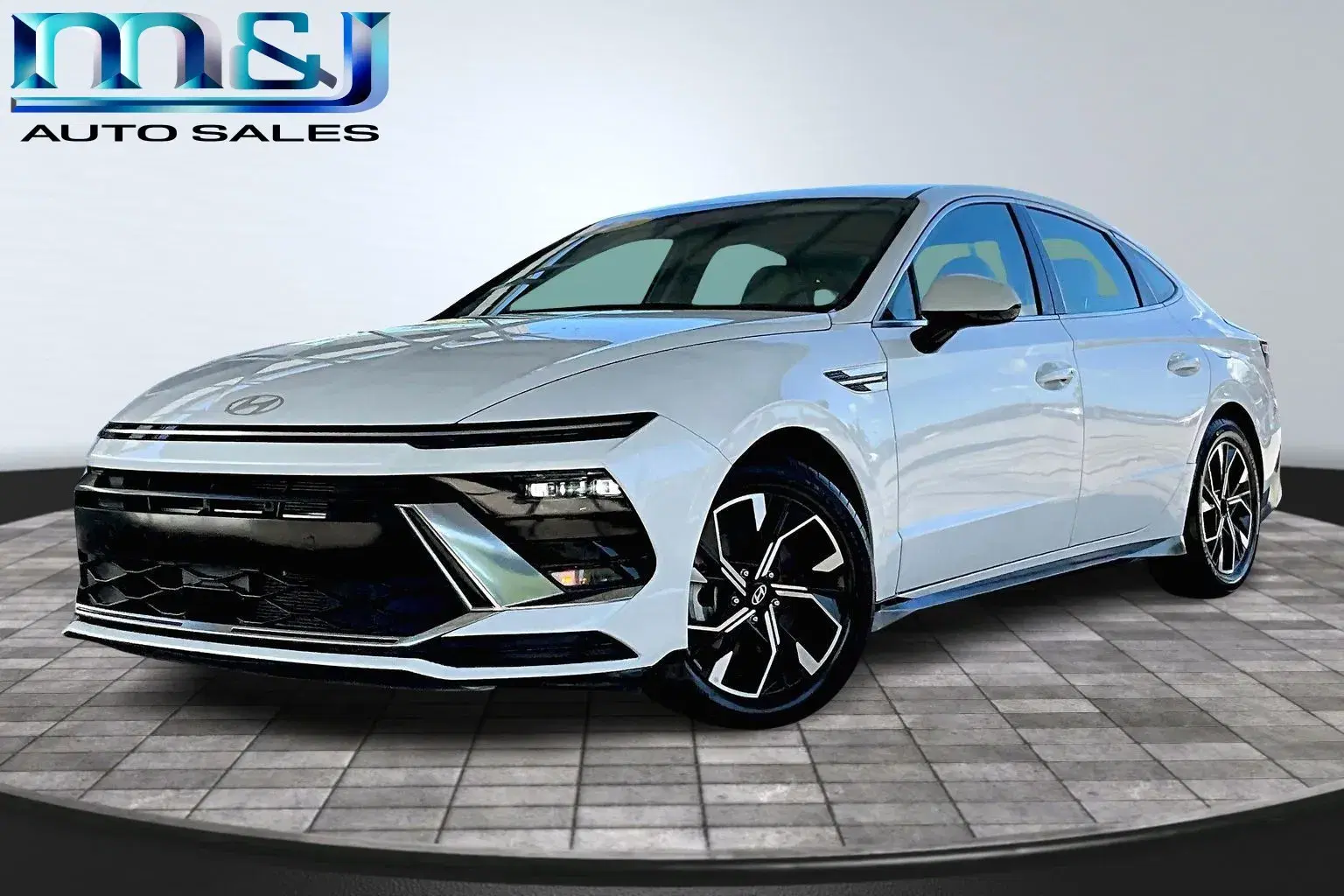 Hyundai Sonata Sel - Thumbnail 2