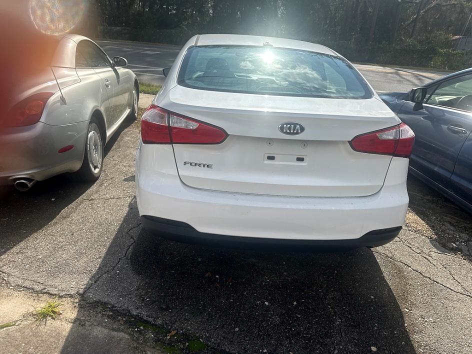 Kia Forte Lx - Thumbnail 4