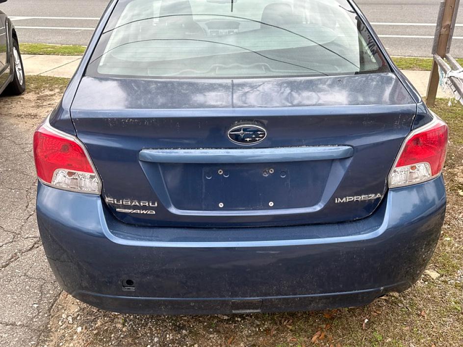 Subaru Impreza - Thumbnail 2