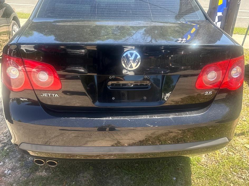 Volkswagen Jetta Wolfsburg - Thumbnail 3