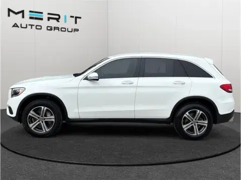 Mercedes-Benz Glc 300 Sport Utility 4D - Thumbnail 6
