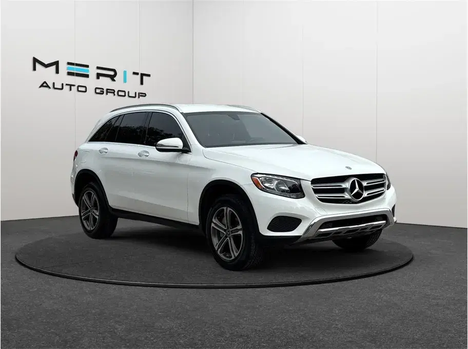 Mercedes-Benz Glc 300 Sport Utility 4D - View 1