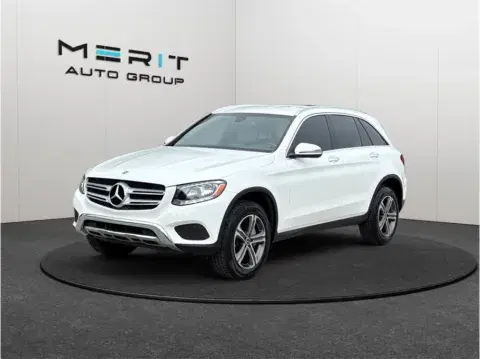 Mercedes-Benz Glc 300 Sport Utility 4D - Thumbnail 5