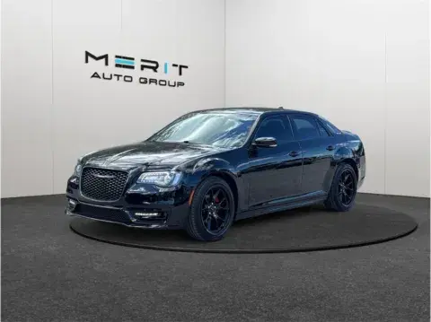 Chrysler 300 S V6 Sedan 4D - Thumbnail 5