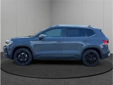 Volkswagen Taos Sel 4Motion Sport Utility 4D - Thumbnail 6