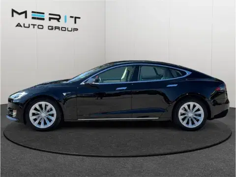Tesla Model S 75D Sedan 4D - Thumbnail 6