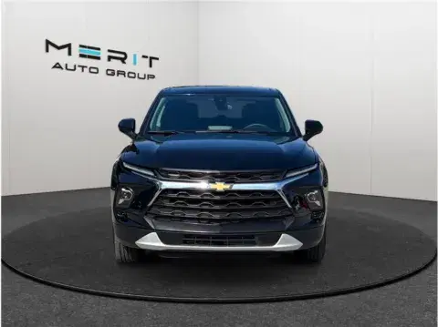 Chevrolet Blazer 2Lt Sport Utility 4D - Thumbnail 4