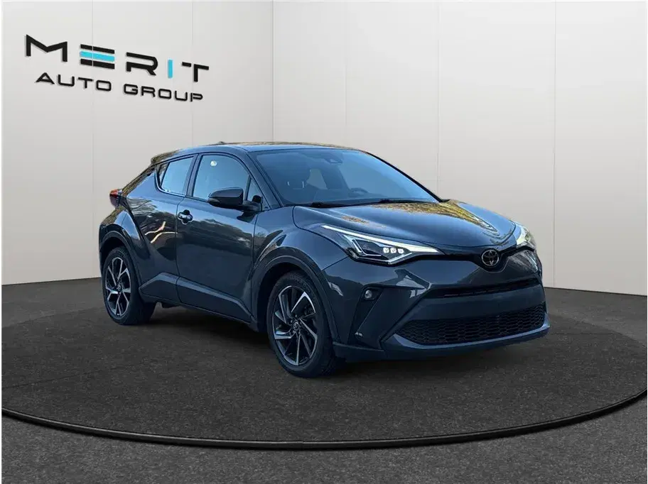 Toyota C-Hr Limited Sport Utility 4D - Thumbnail 2