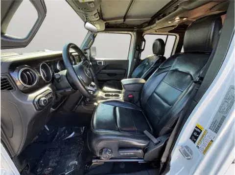 Jeep Wrangler Unlimited Sahara Altitude Sport Utility 4D - Thumbnail 3