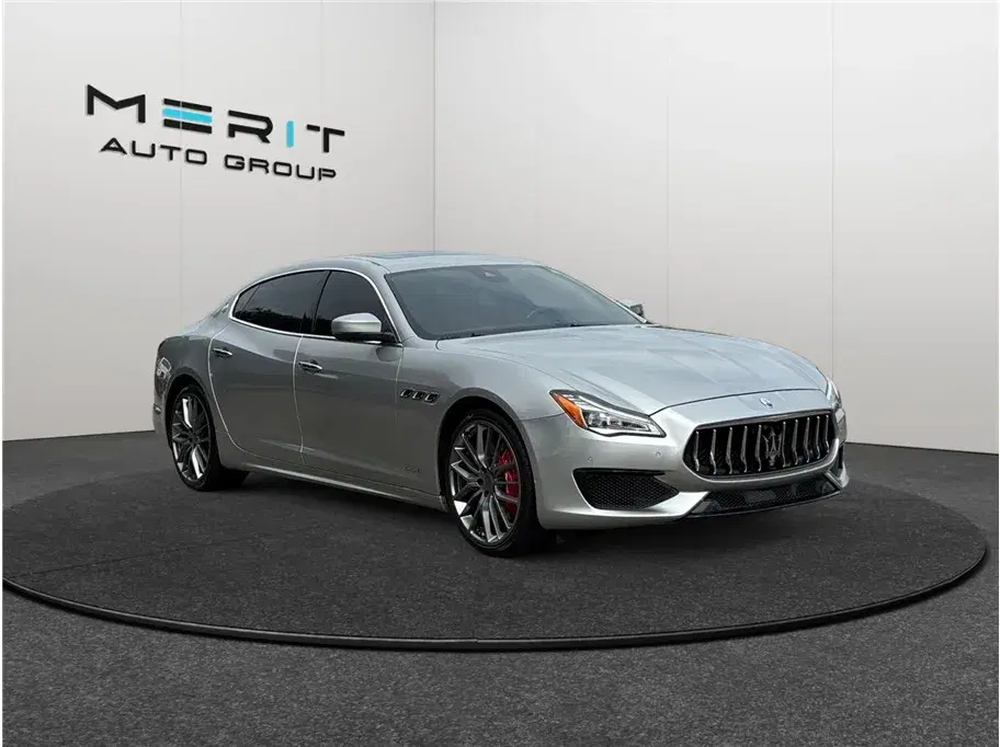 Maserati Quattroporte Gts Gransport Sedan 4D - View 1