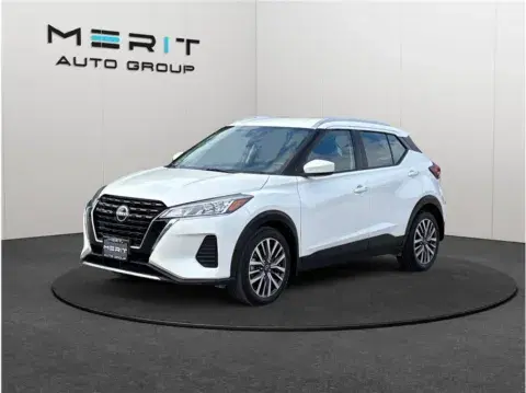 Nissan Kicks Sv Sport Utility 4D - Thumbnail 5