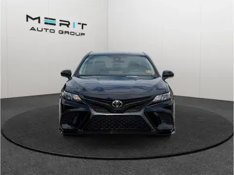 Toyota Camry Trd Sedan 4D - Thumbnail 4