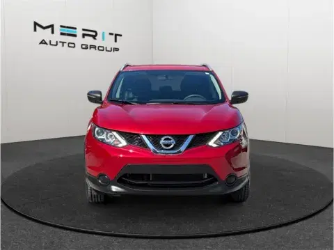 Nissan Rogue Sport Sv Sport Utility 4D - Thumbnail 4