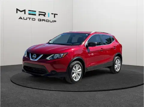 Nissan Rogue Sport Sv Sport Utility 4D - Thumbnail 5