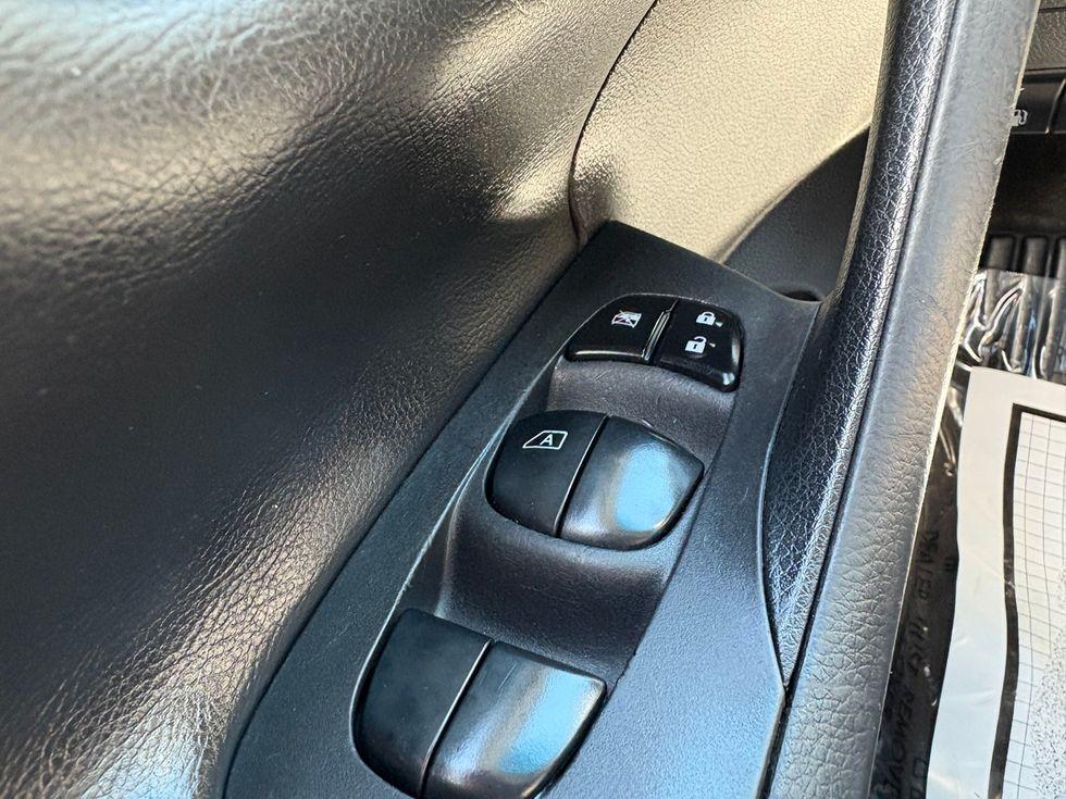 Nissan Altima 2.5 Sv | Miami, Fl | Ocean Auto Sales - Thumbnail 2