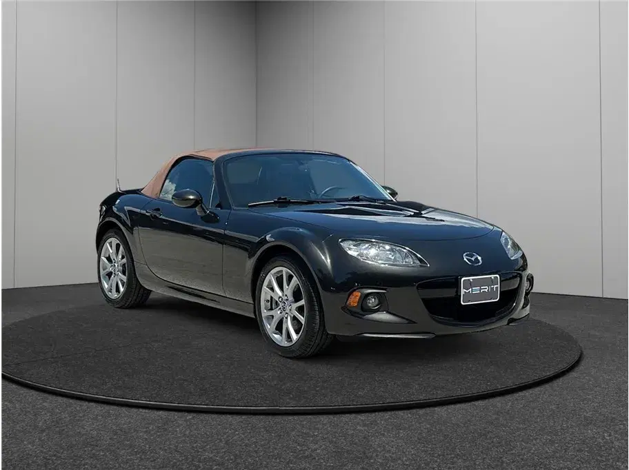 Mazda Mx-5 Miata Grand Touring Convertible 2D - View 1