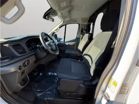 Ford Transit 250 Cargo Van Low Roof W/Rwb Van 3D - Thumbnail 3