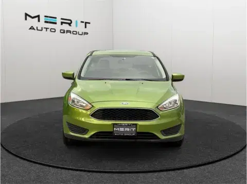 Ford Focus Se Hatchback 4D - Thumbnail 4