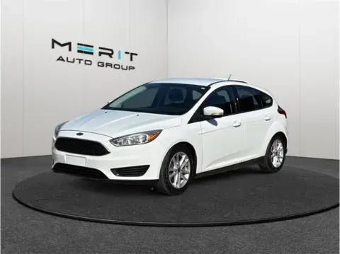 Ford Focus Se Hatchback 4D - Thumbnail 5