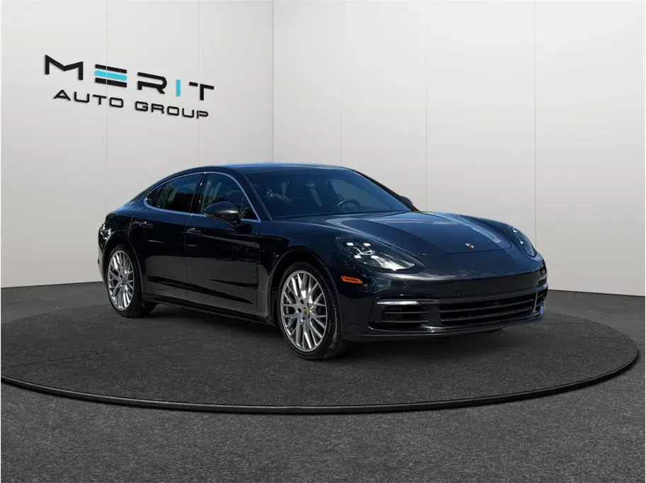 Porsche Panamera 4S Sedan 4D - View 1