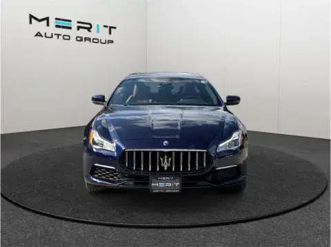 Maserati Quattroporte S Q4 Granlusso Sedan 4D - Thumbnail 4