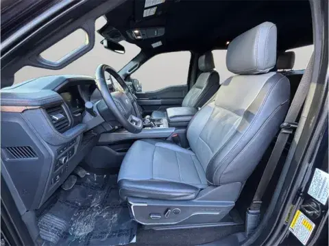 Ford F-150 Lightning Lariat Pickup 4D 5 1/2 Ft - Thumbnail 3