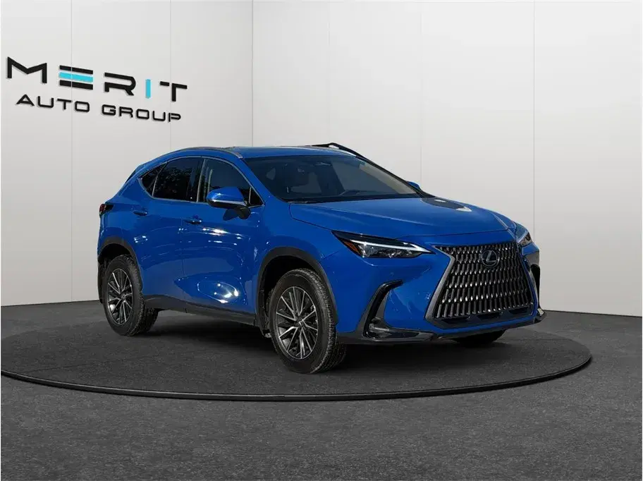 Lexus Nx 250 Premium Sport Utility 4D - Thumbnail 2