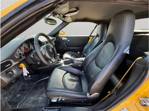 Porsche 911 Carrera S Cabriolet 2D - Thumbnail 3