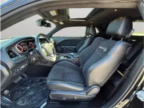 Dodge Challenger Srt Hellcat Redeye Jailbreak Coupe 2D - Thumbnail 3