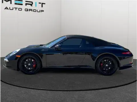 Porsche 911 Carrera S Cabriolet 2D - Thumbnail 6