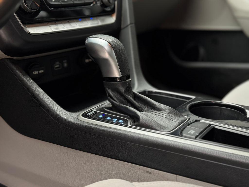 Hyundai Sonata - Thumbnail 7