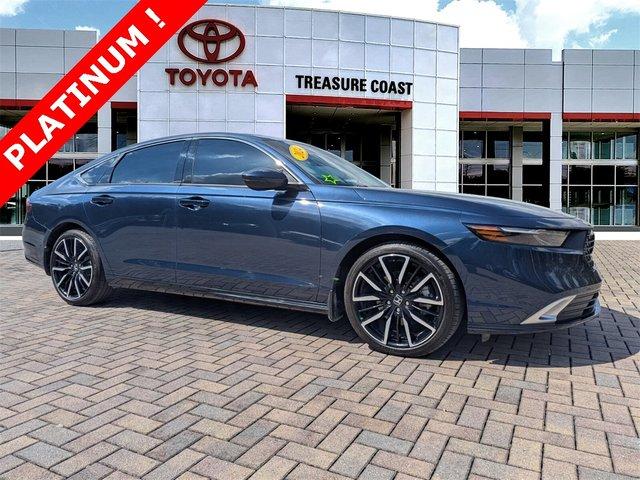 Honda Accord Hybrid Touring Fwd - View 1